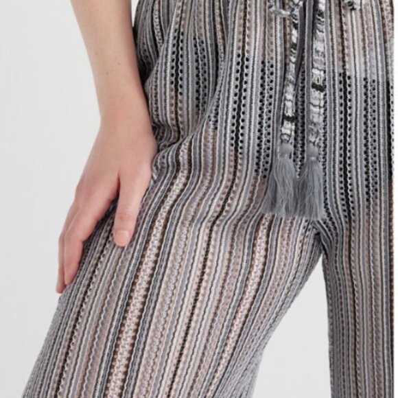 TIME AND TRU - Women's Crochet Coverup Pants - Size Medium - Picture 3 of 7